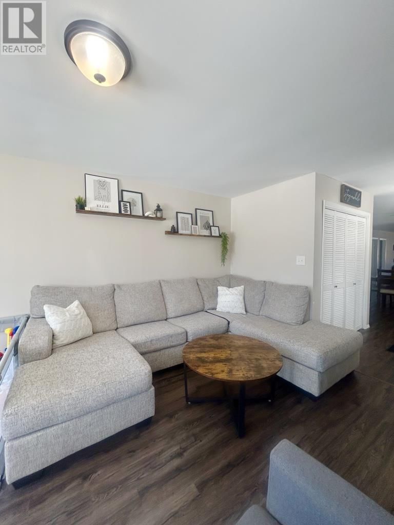 414 THIRD STREET Image 11