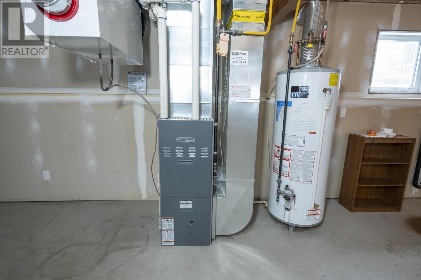 313 SOUTH CREEK ST Image 41