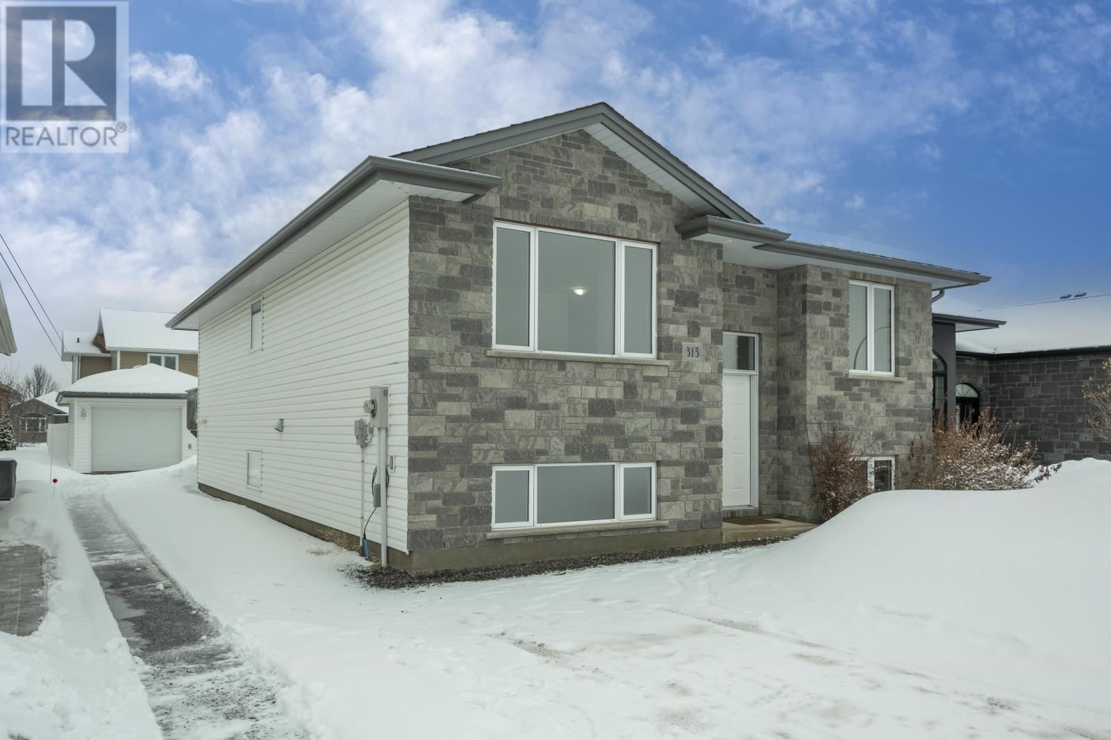 313 SOUTH CREEK ST Image 49