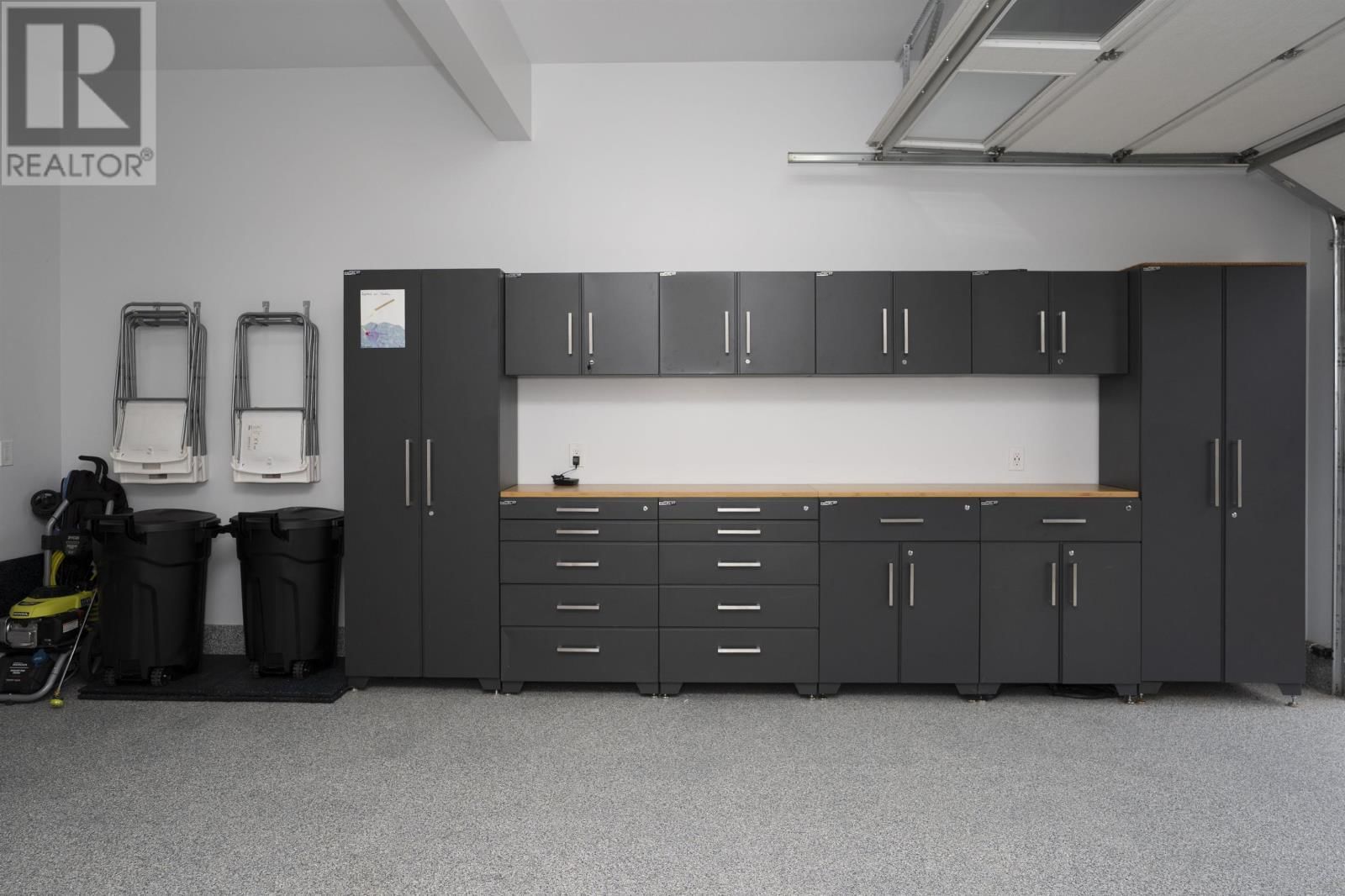 197 SUNFLOWER ST Image 42