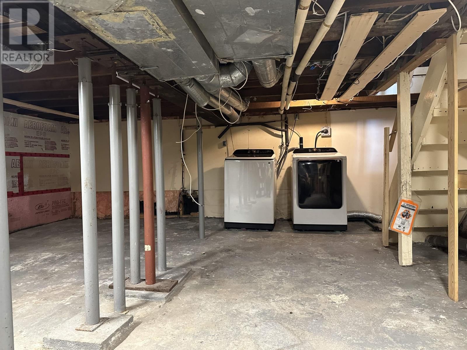 118 AMELIA ST Image 17