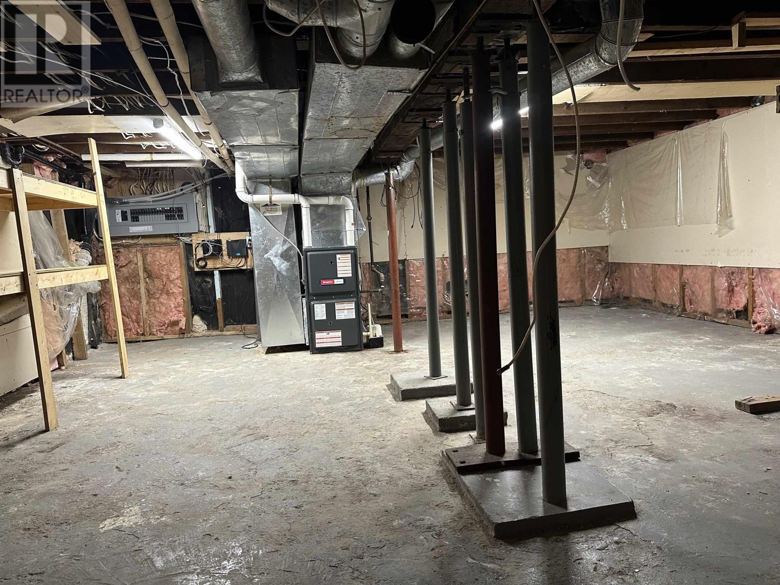 118 AMELIA ST Image 18