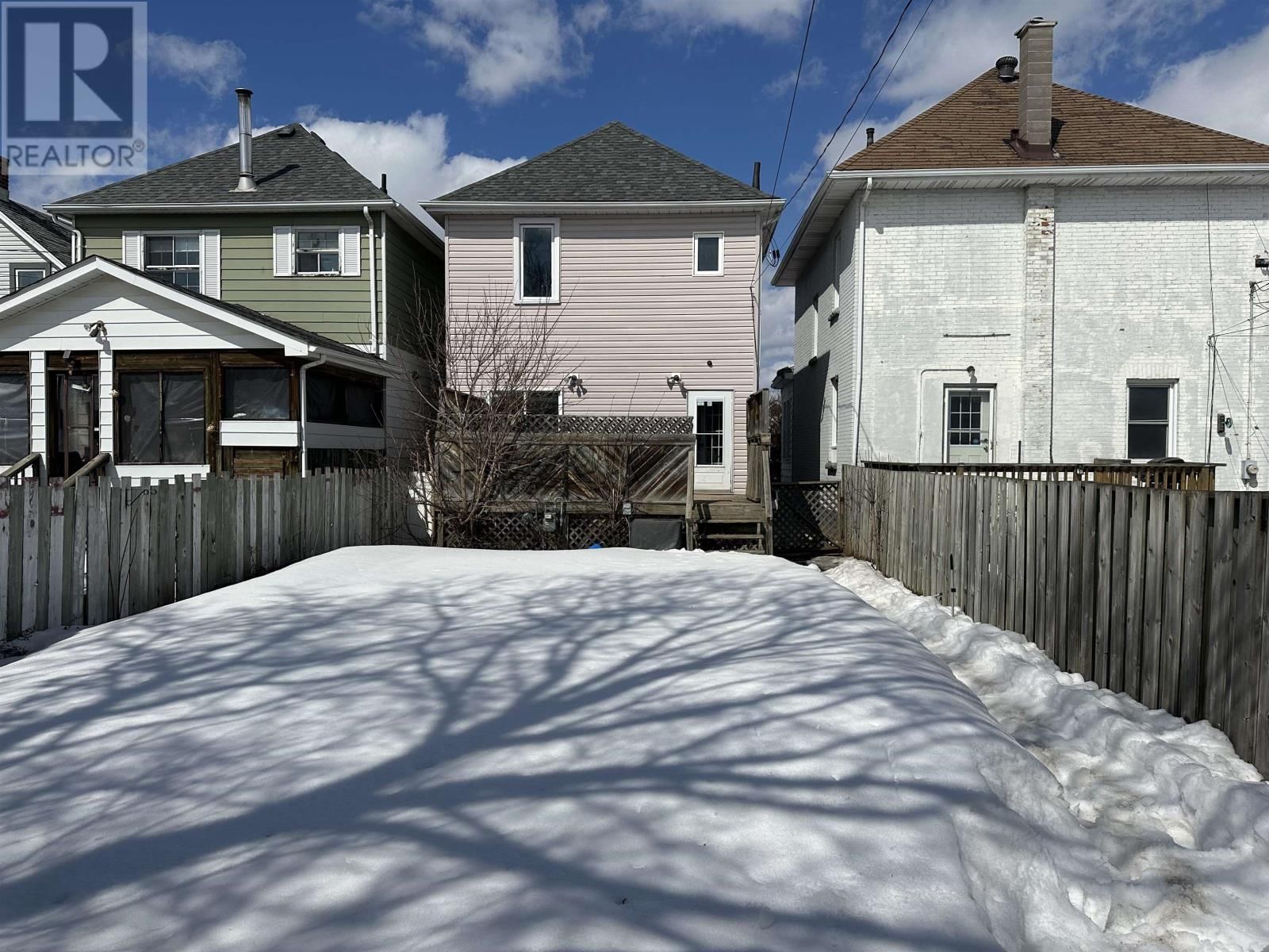 118 AMELIA ST Image 21