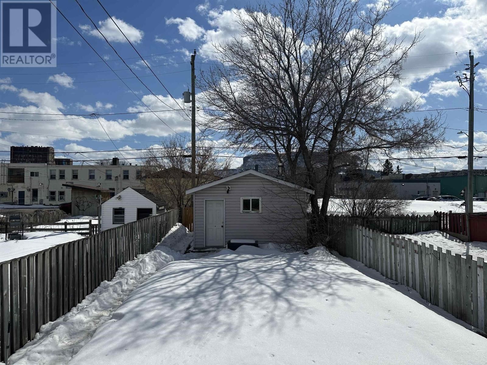 118 AMELIA ST Image 23