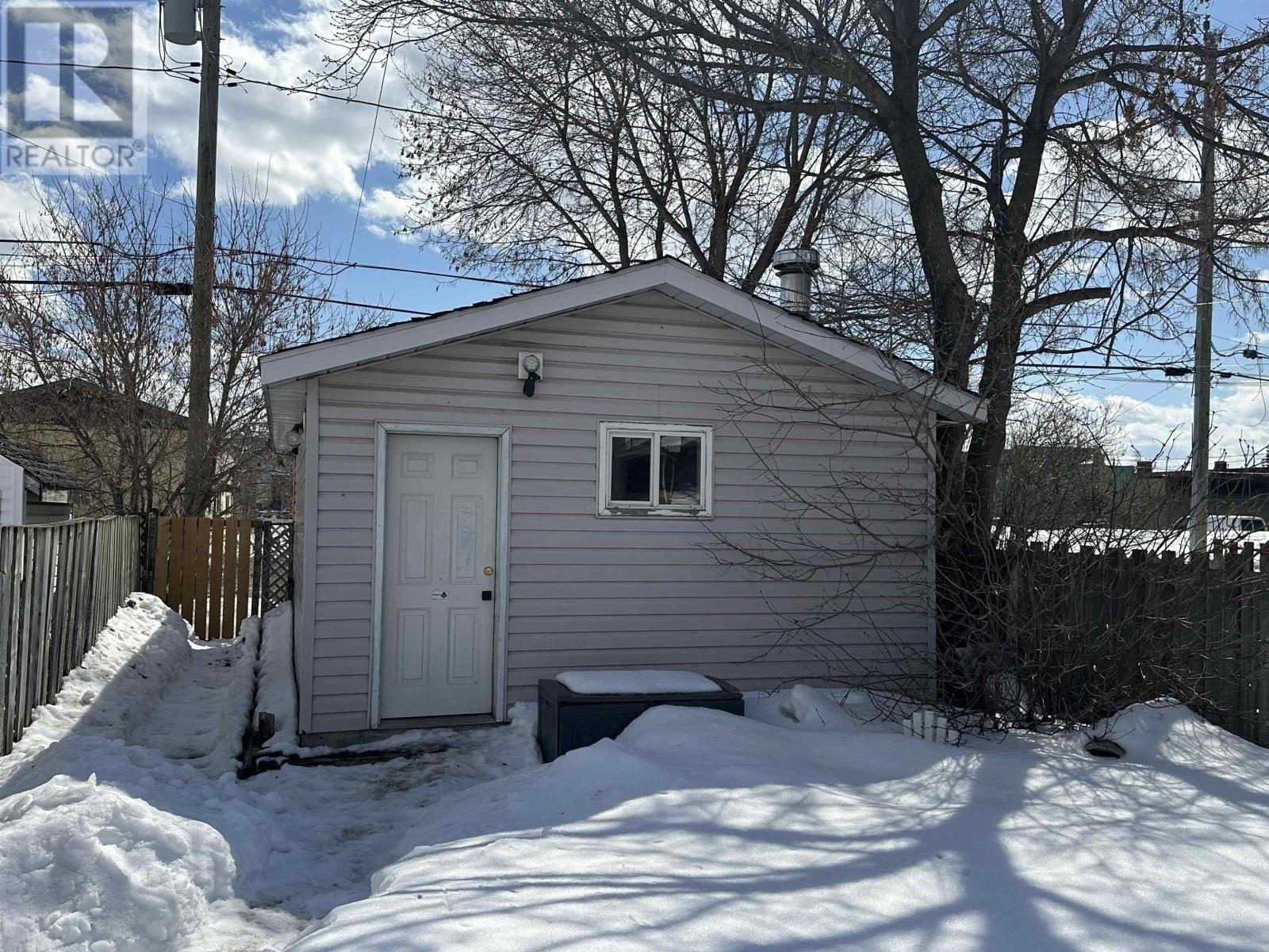 118 AMELIA ST Image 24