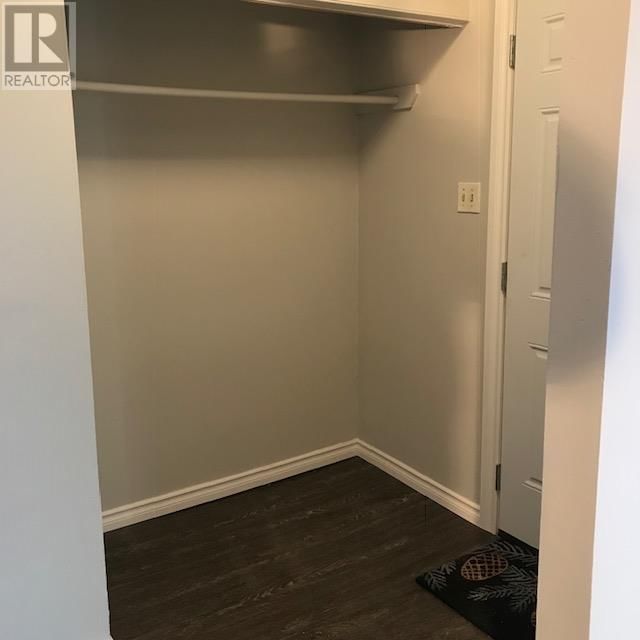 716 SIMPSON ST Image 9