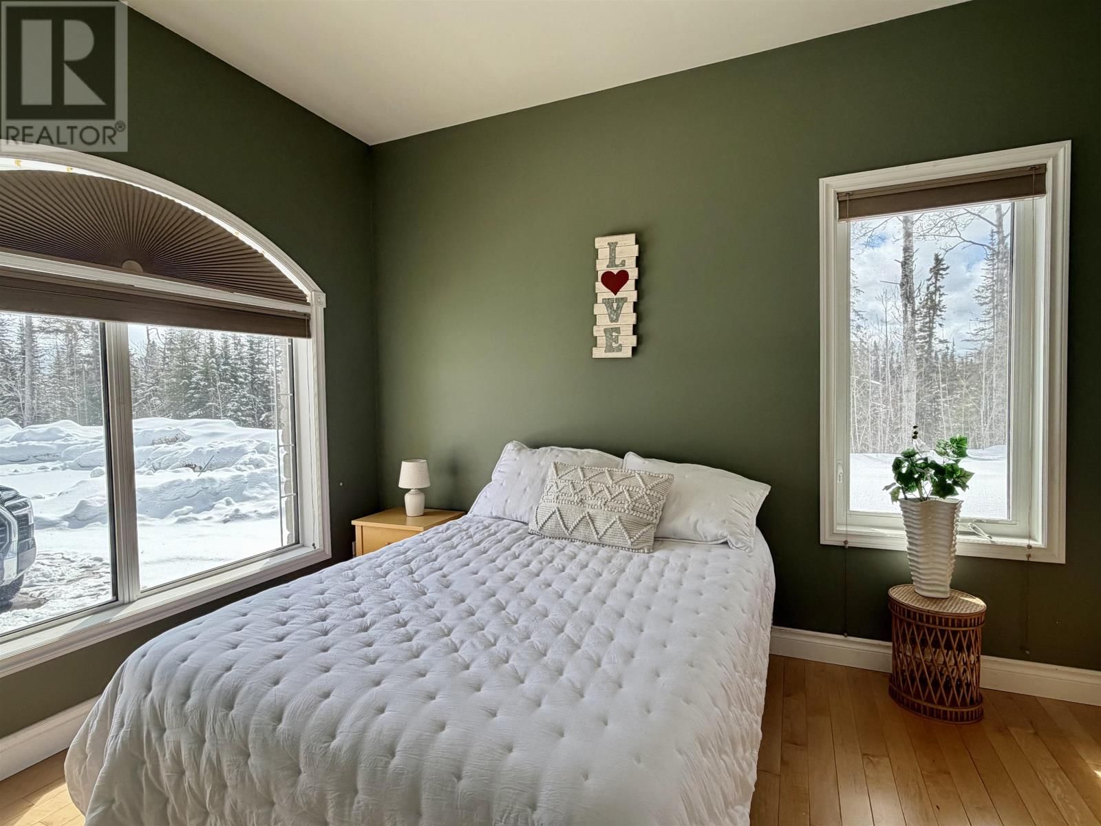 3095 ALICE AVE Image 32