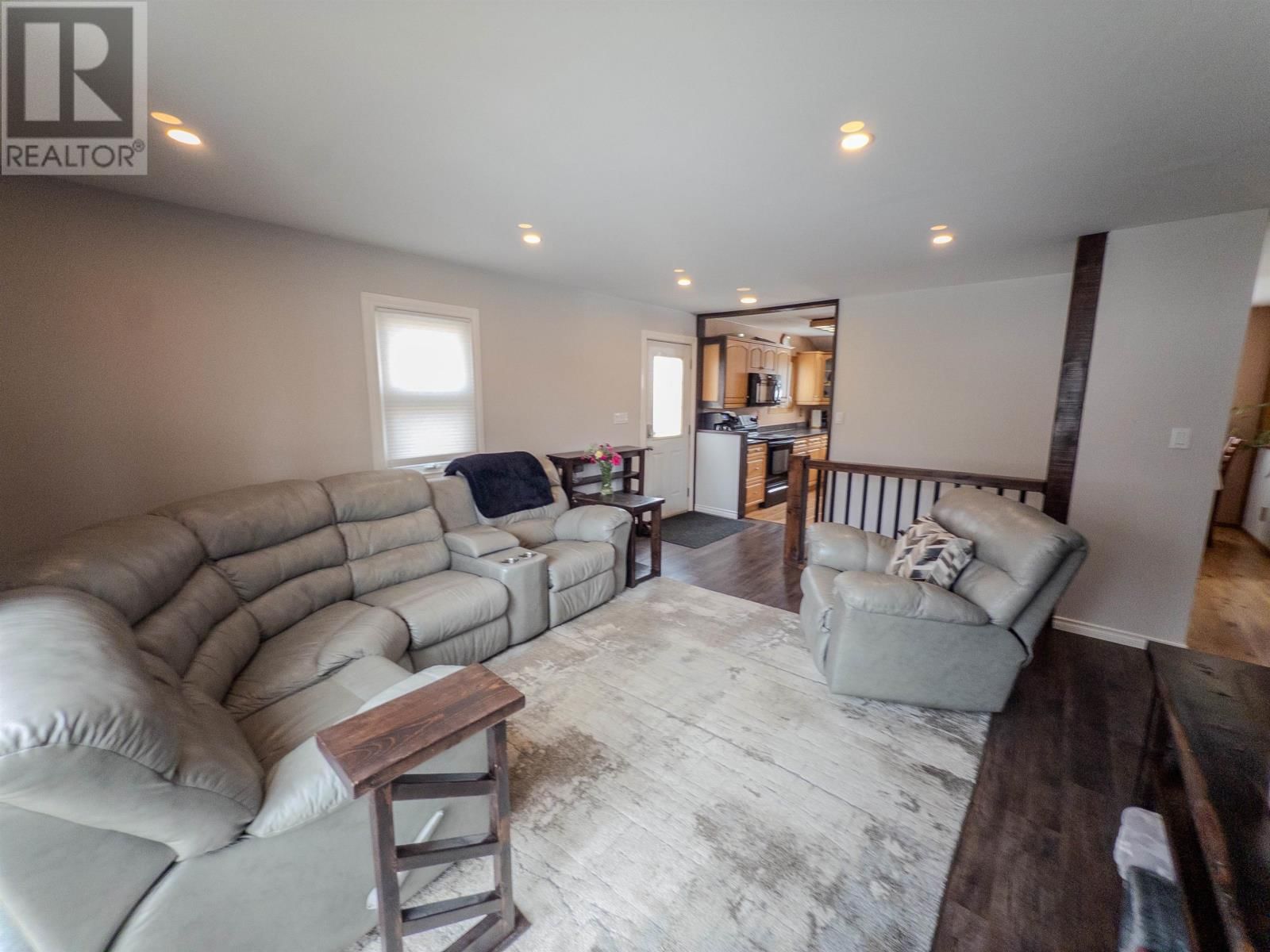 844 FOURTH AVENUE SOUTH Image 4