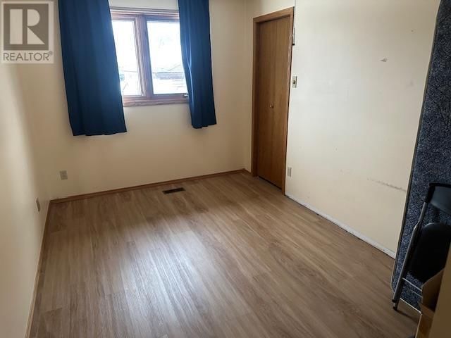 432 GEMSTONE ST Image 9