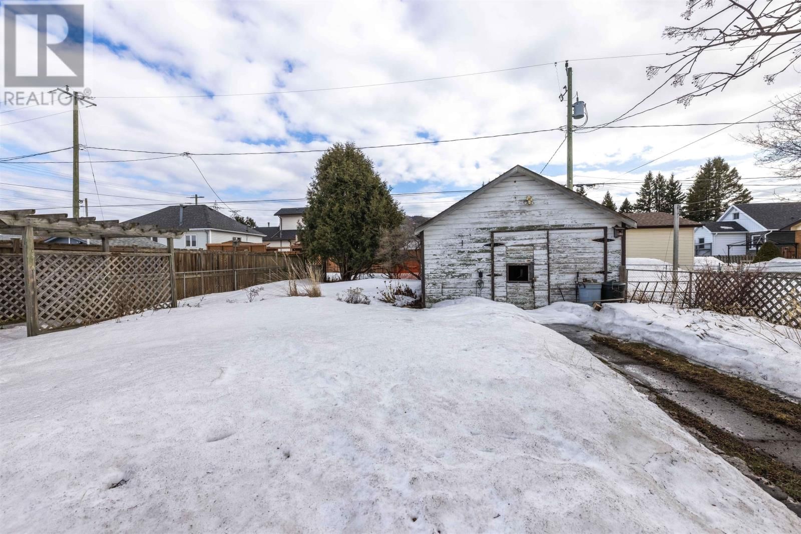 608 GORE ST Image 39