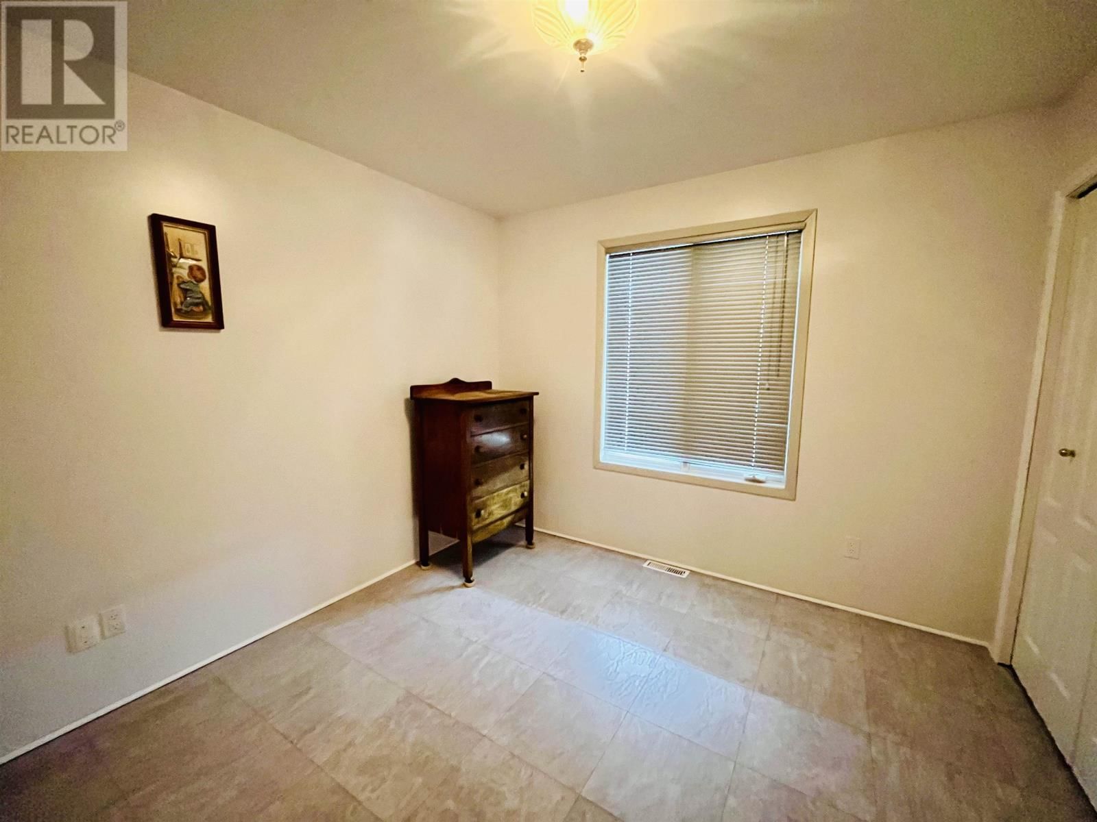 1125 SECOND ST. Image 16