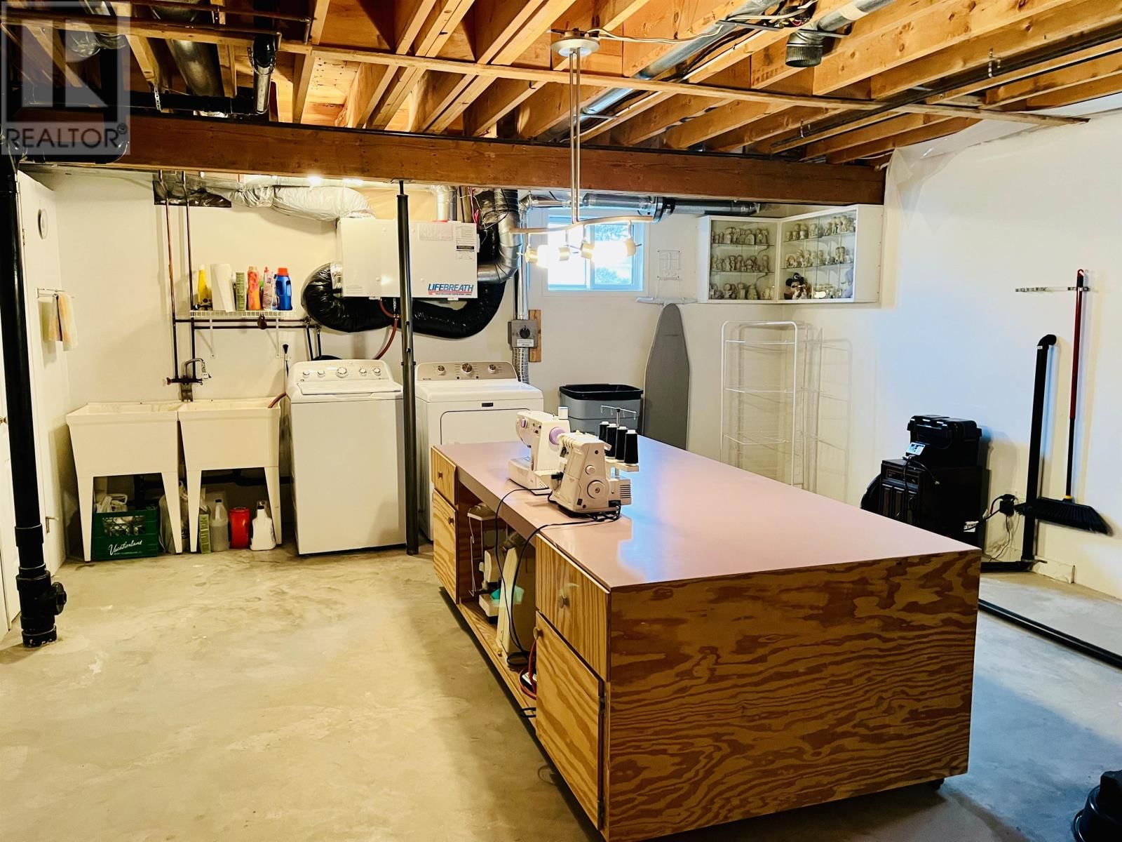 1125 SECOND ST. Image 27