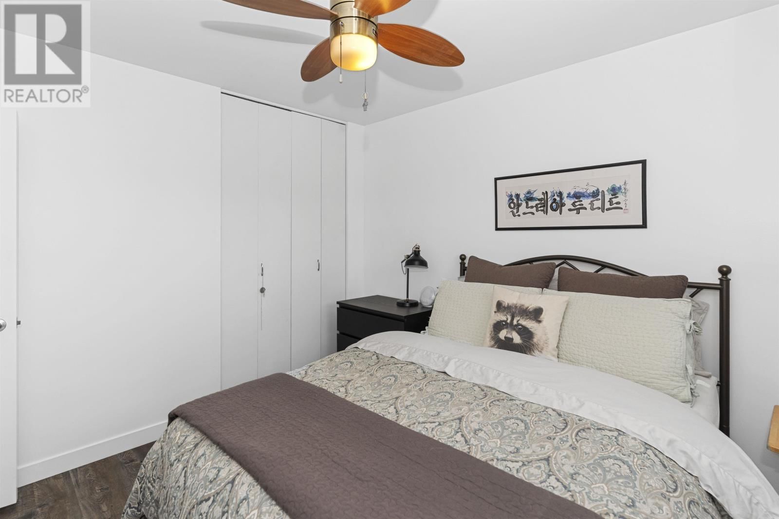 305 SILLESDALE CRES Image 14