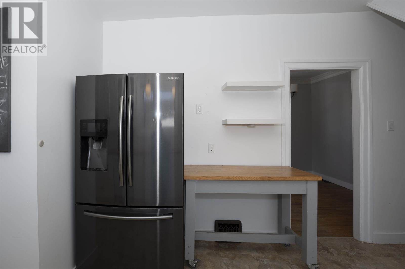 420 VAN NORMAN ST Image 11