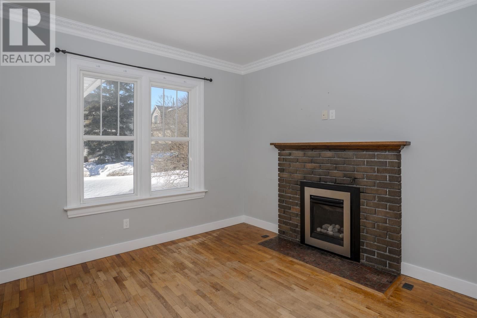 420 VAN NORMAN ST Image 12