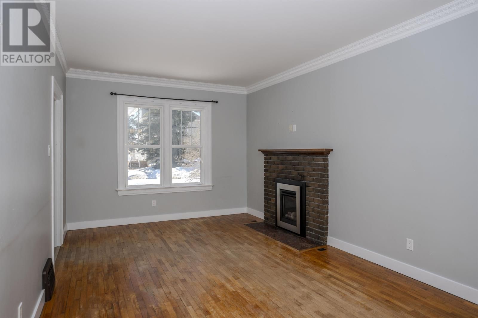 420 VAN NORMAN ST Image 14