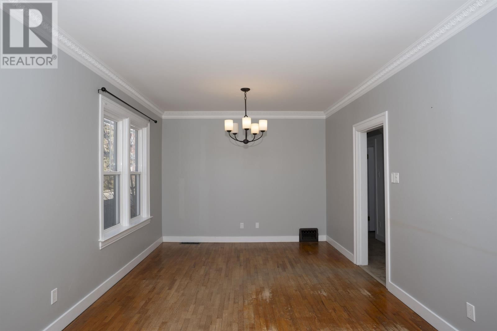 420 VAN NORMAN ST Image 15