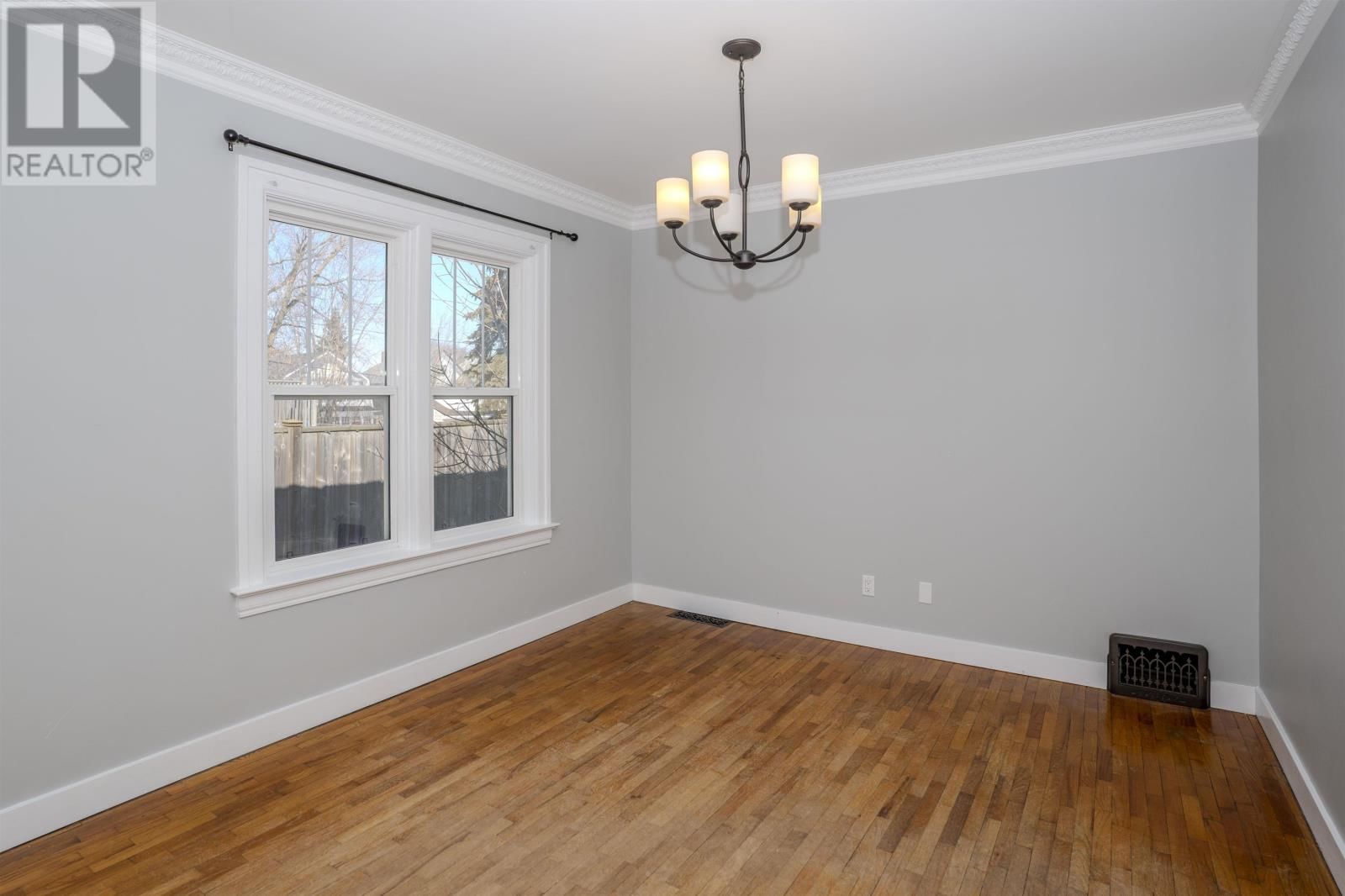 420 VAN NORMAN ST Image 16