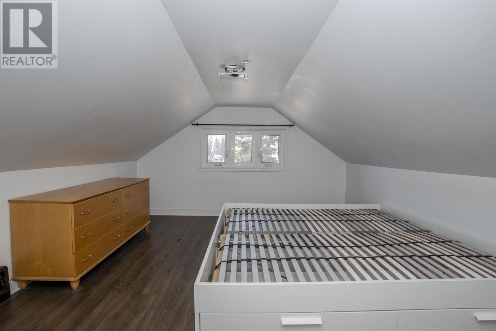 420 VAN NORMAN ST Image 24