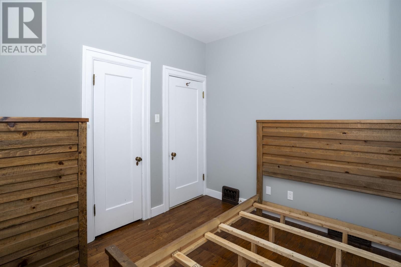 420 VAN NORMAN ST Image 25