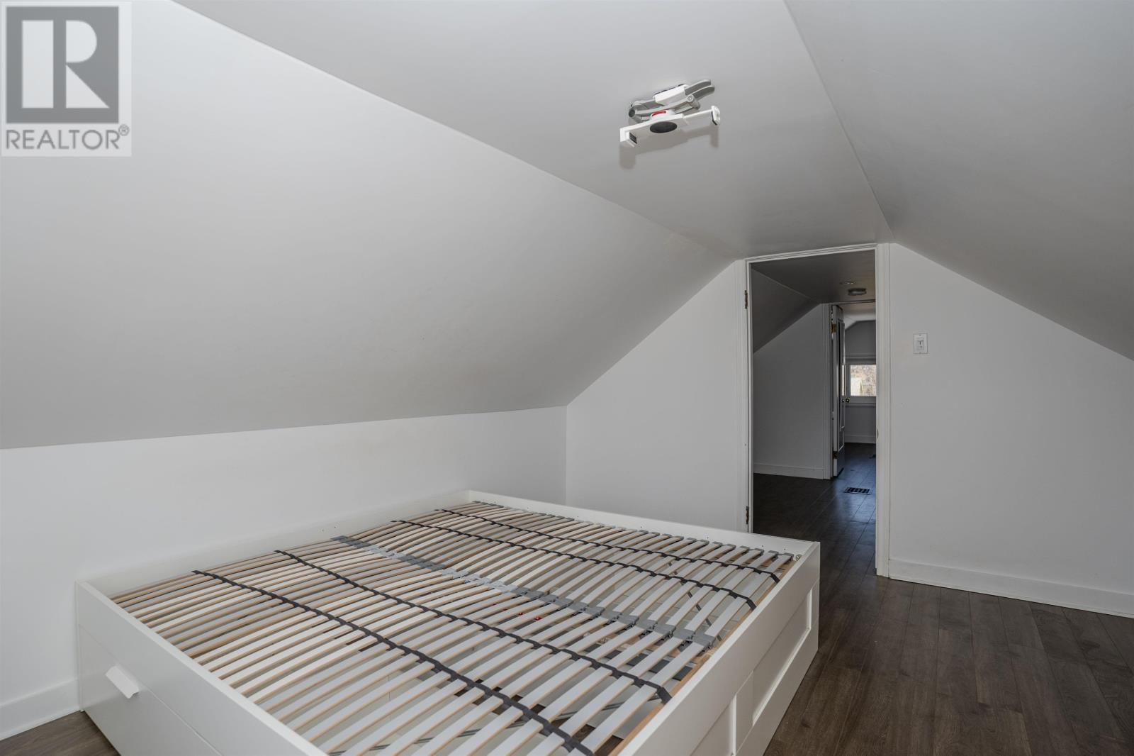 420 VAN NORMAN ST Image 27