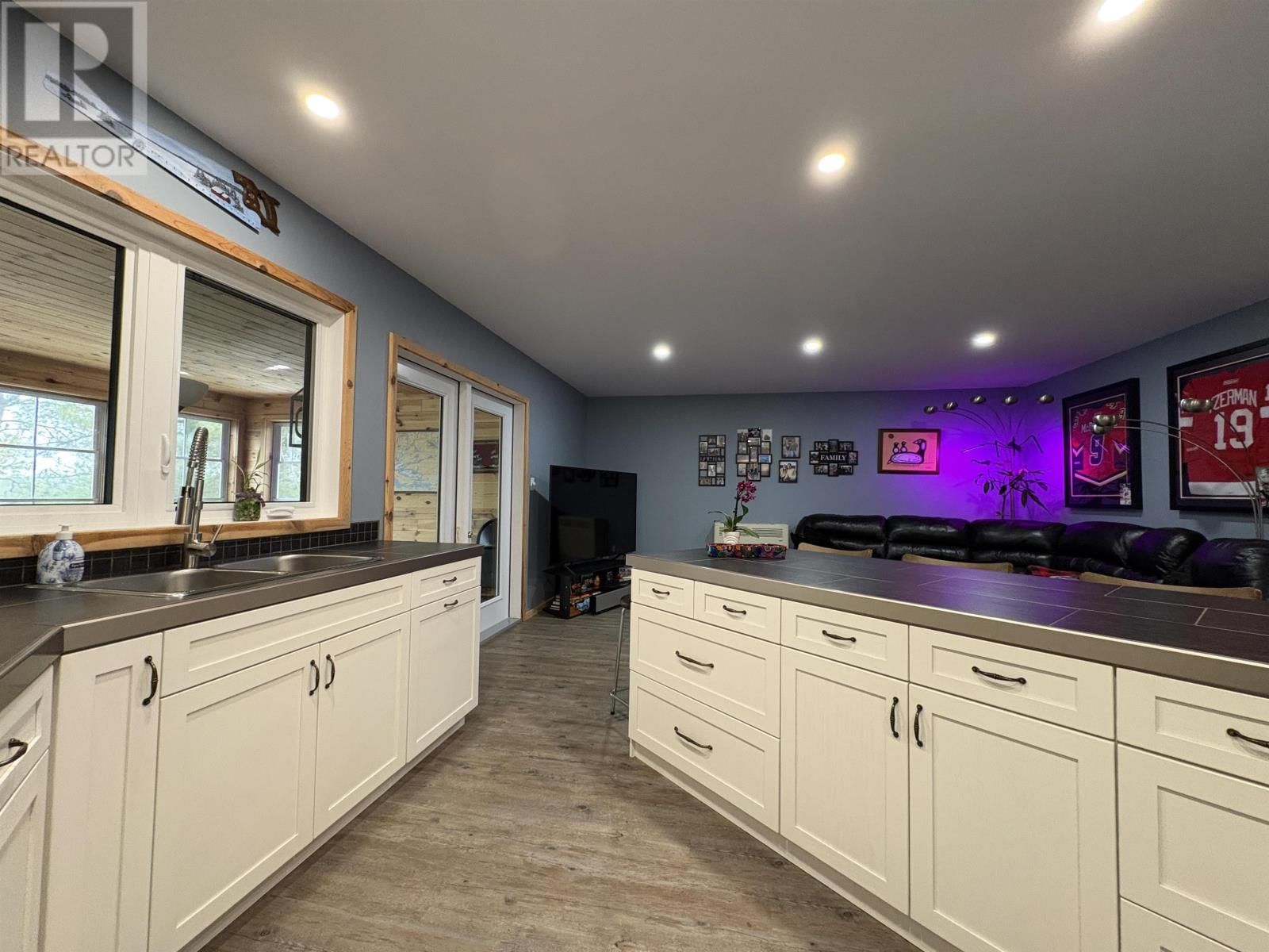 283 JAPADA TRL Image 19