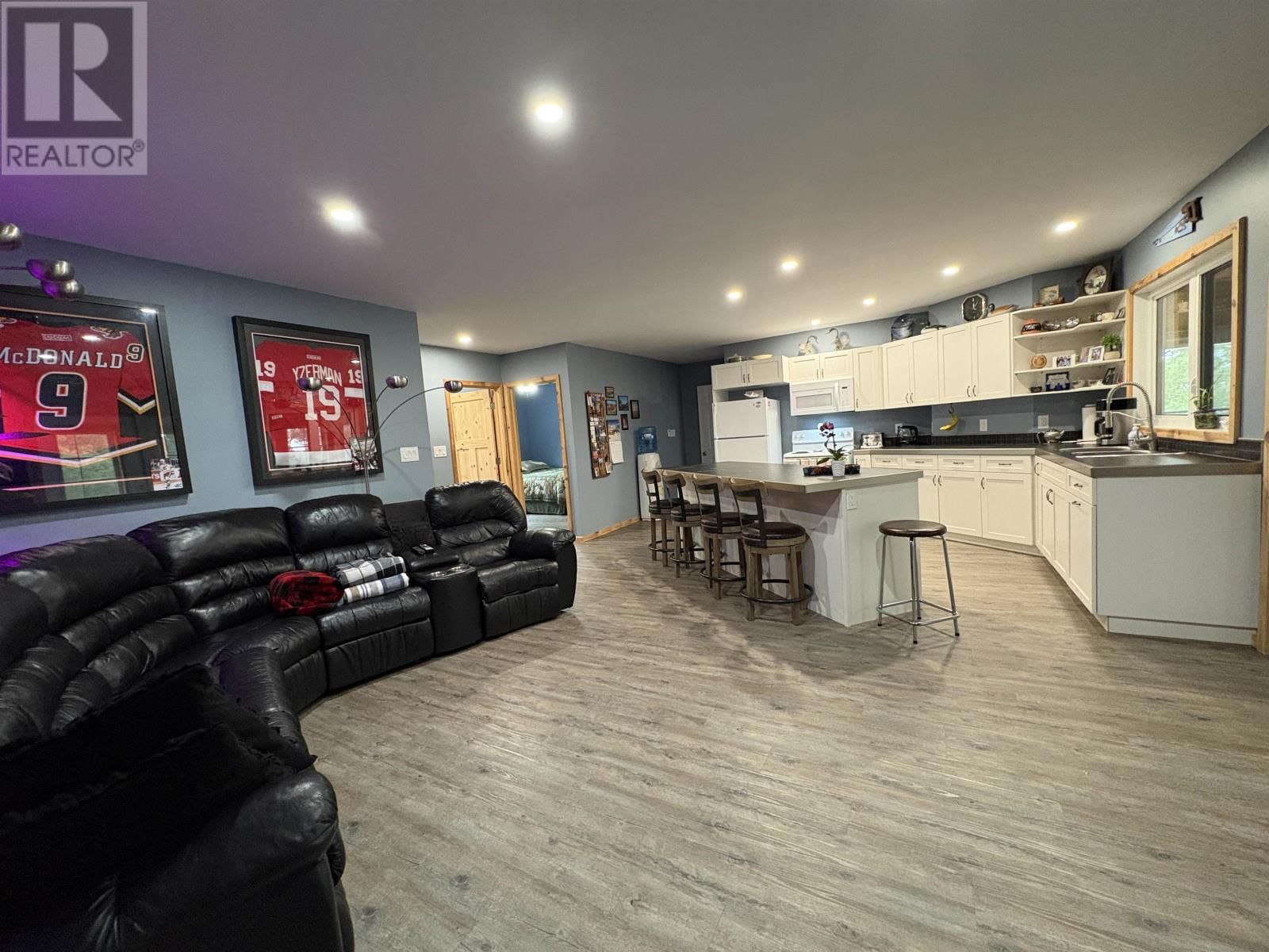 283 JAPADA TRL Image 22