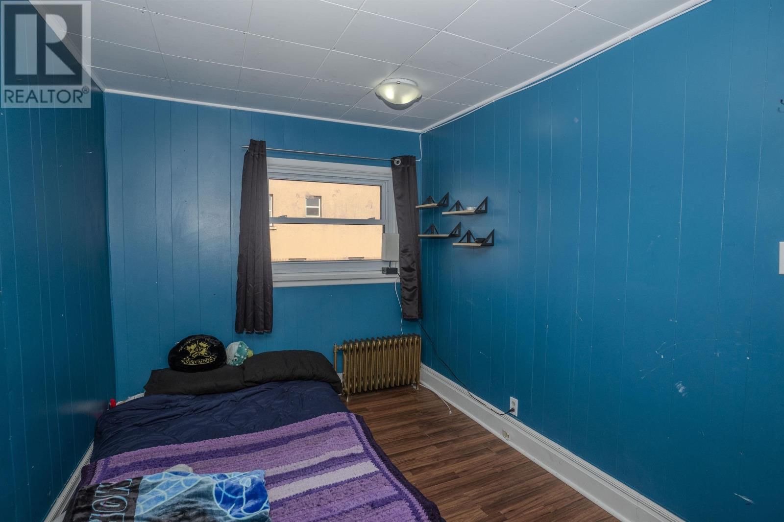 138 ROWAND ST Image 15