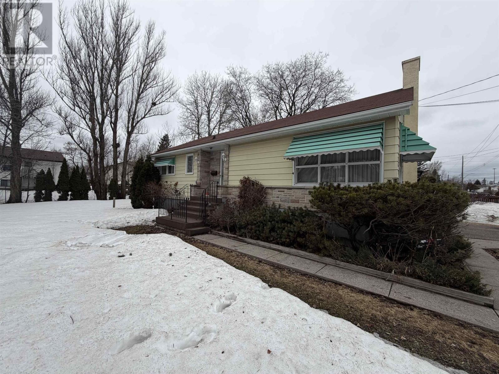 267 WINDSOR ST Image 1