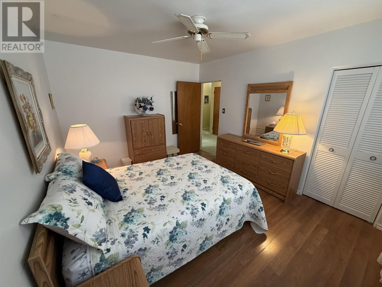 267 WINDSOR ST Image 21