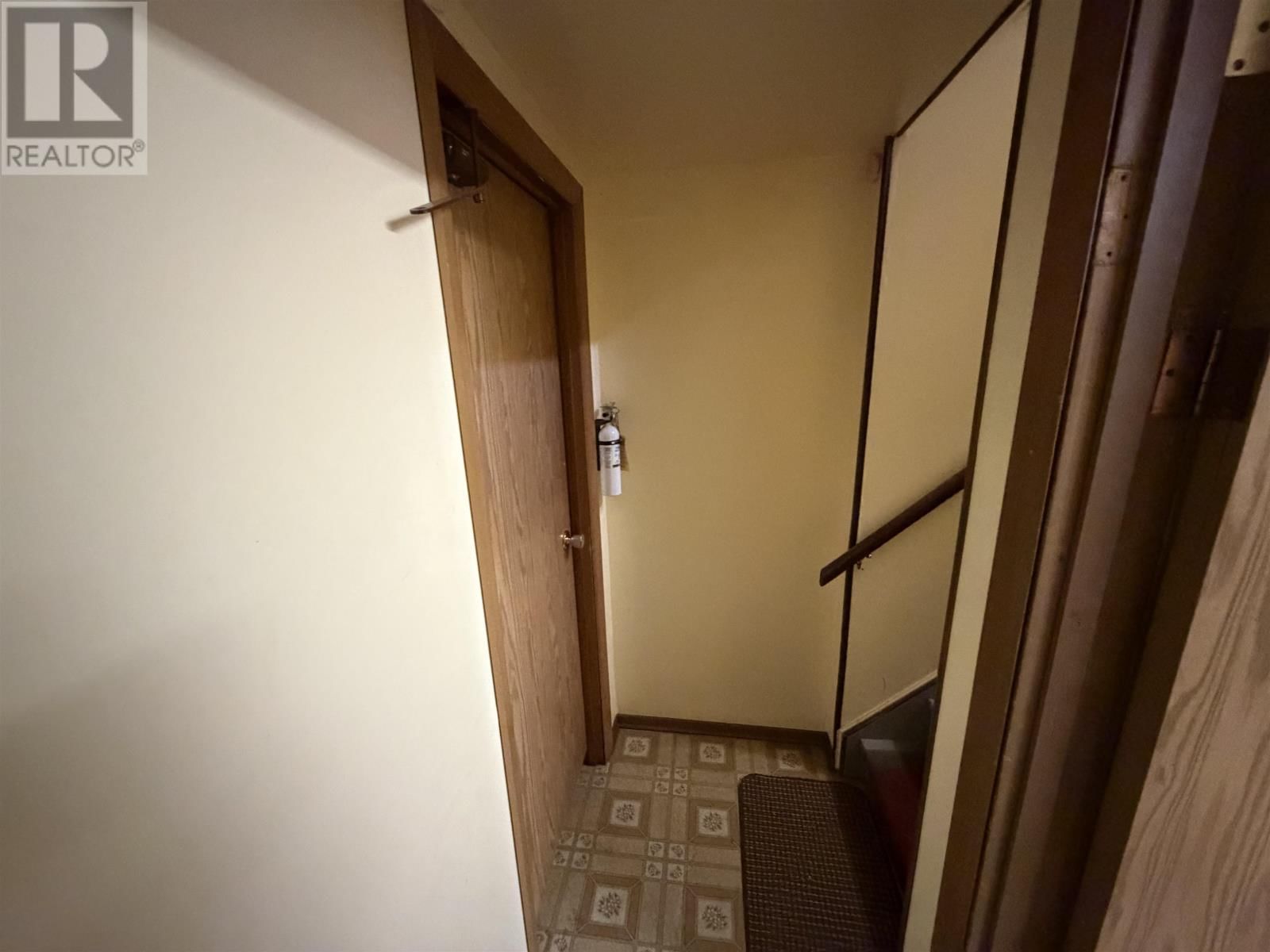 267 WINDSOR ST Image 28