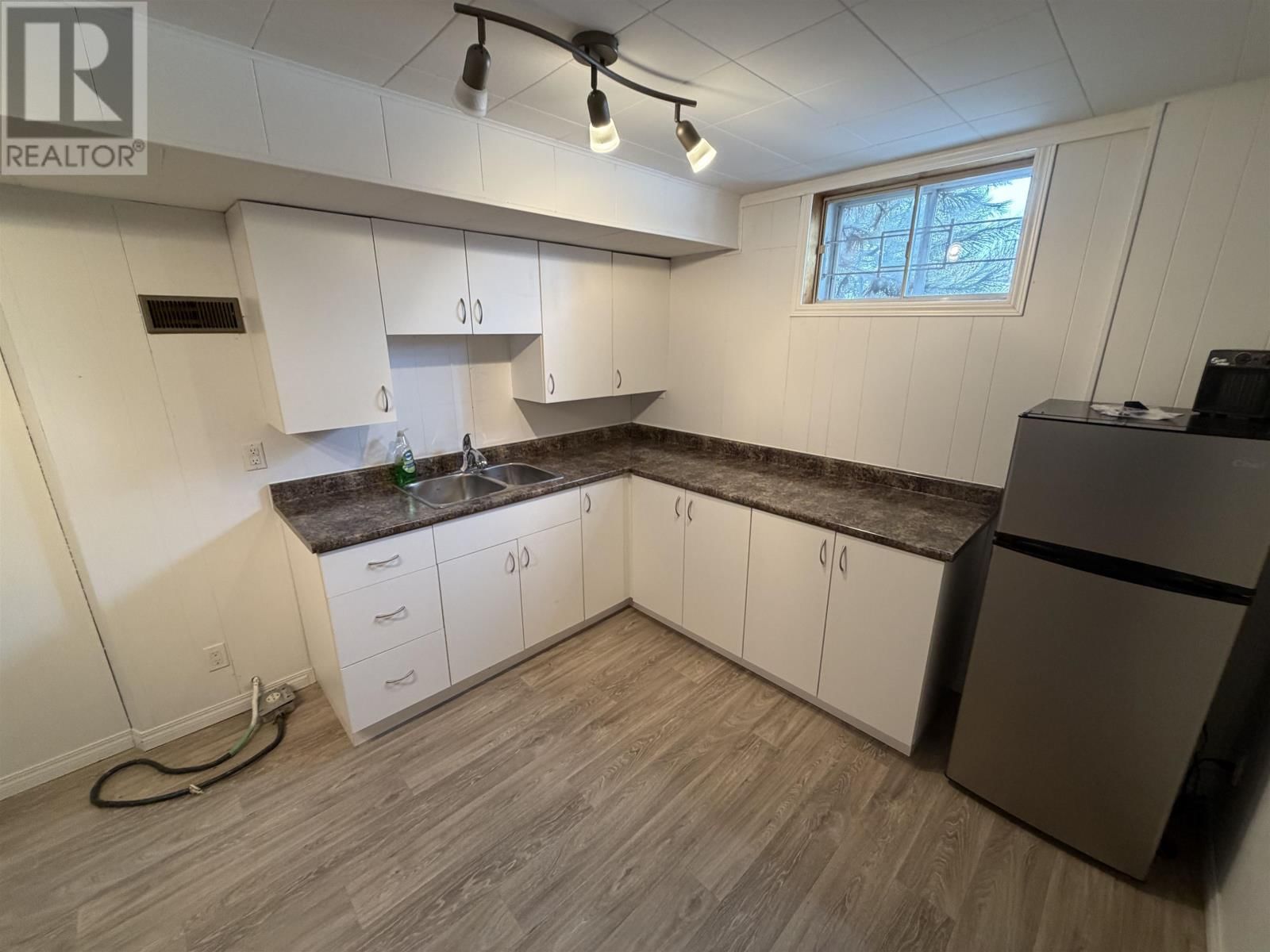 267 WINDSOR ST Image 31