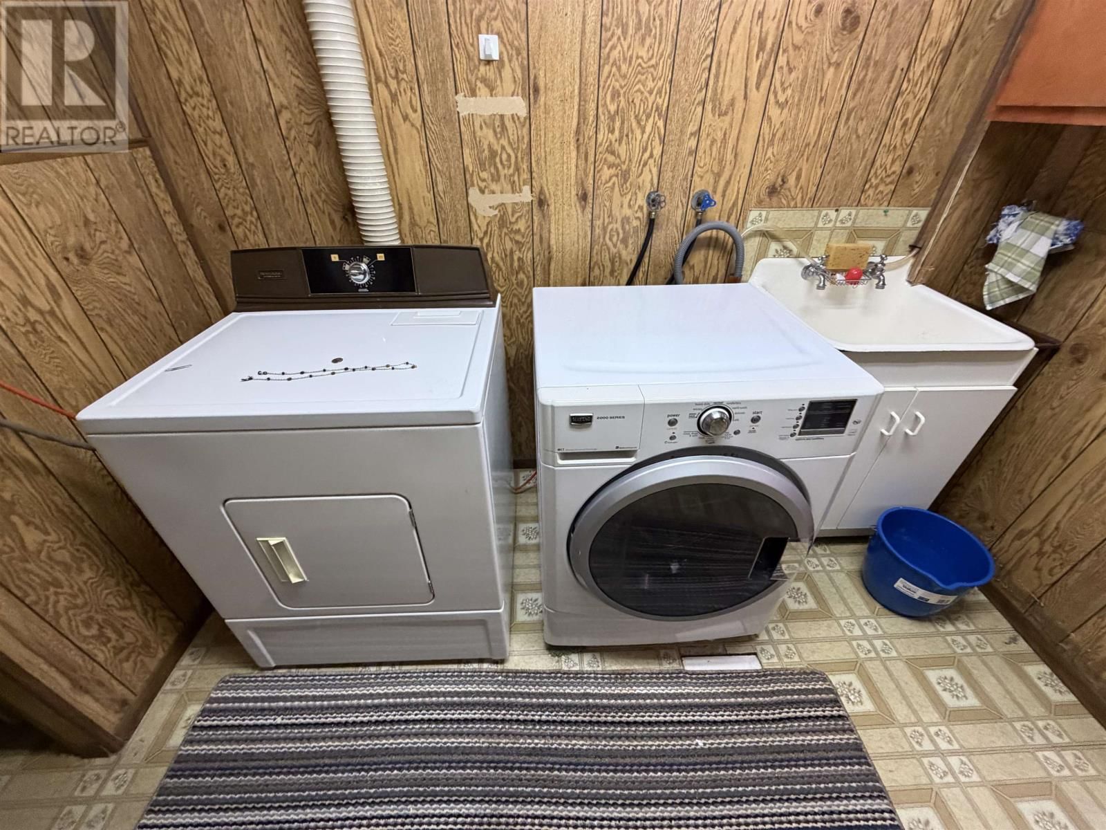 267 WINDSOR ST Image 41