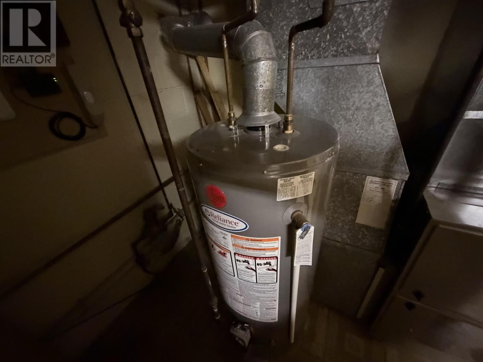 267 WINDSOR ST Image 44