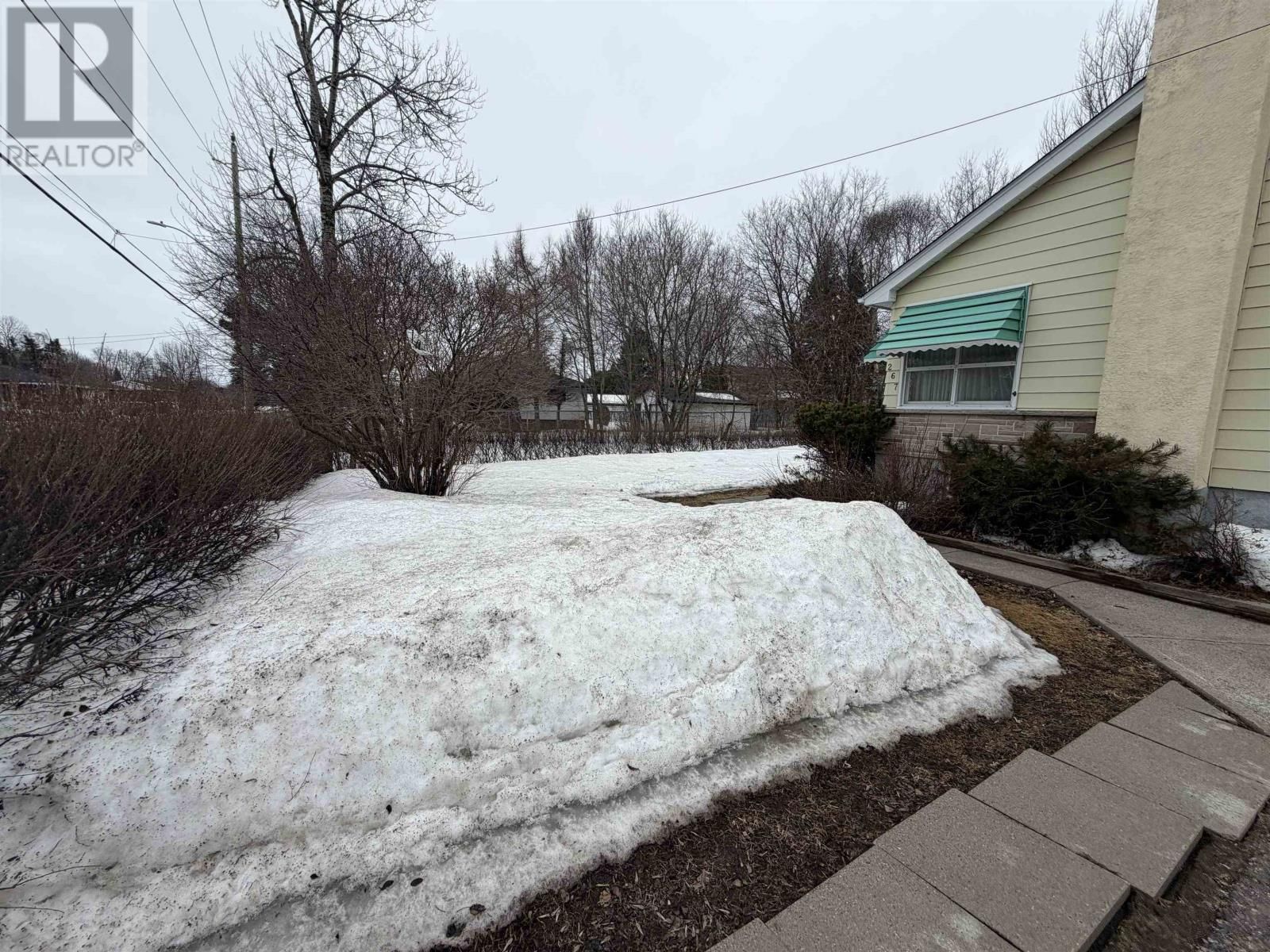 267 WINDSOR ST Image 46