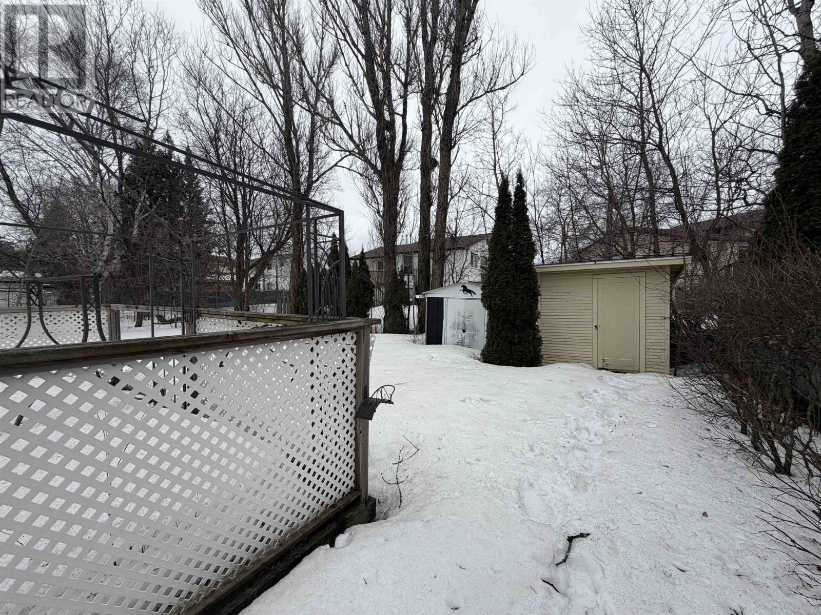 267 WINDSOR ST Image 49