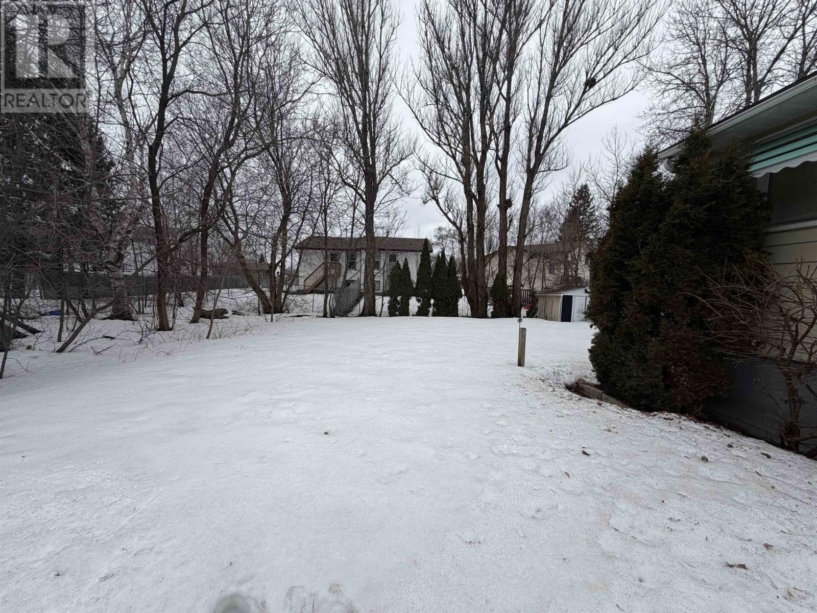 267 WINDSOR ST Image 50