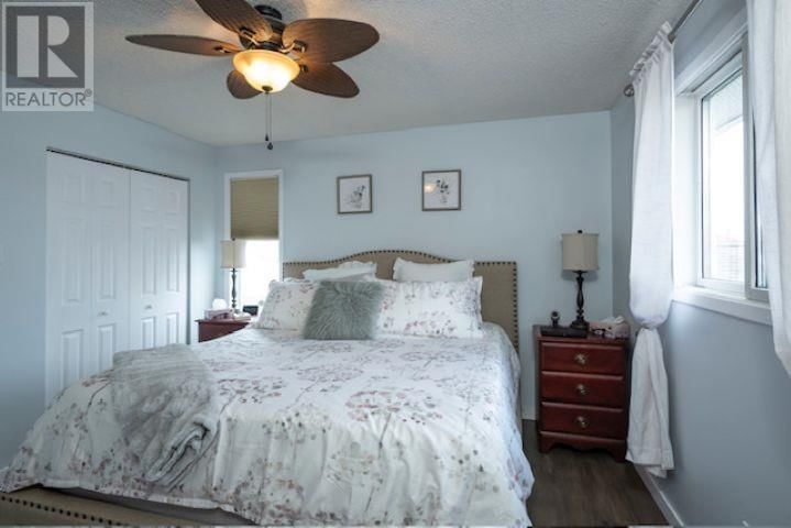 412 RAINBOW STREET Image 12