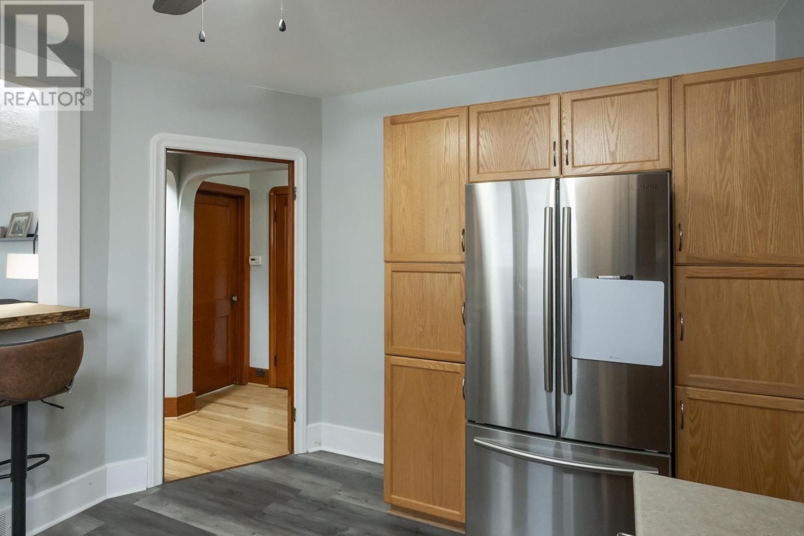 522 SYNDICATE AVE Image 12