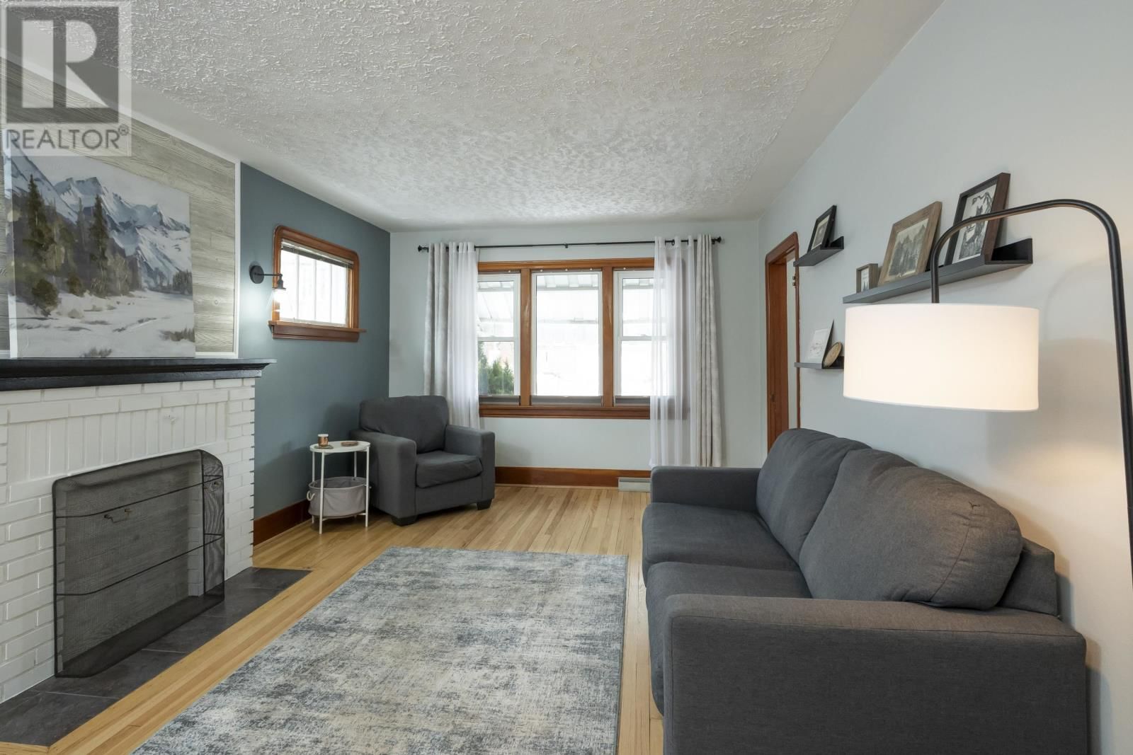 522 SYNDICATE AVE Image 7