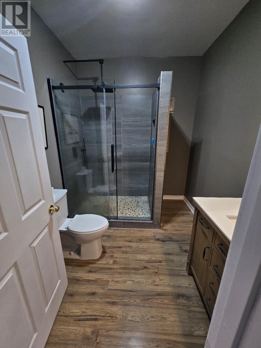 611 WILEY ST Image 21