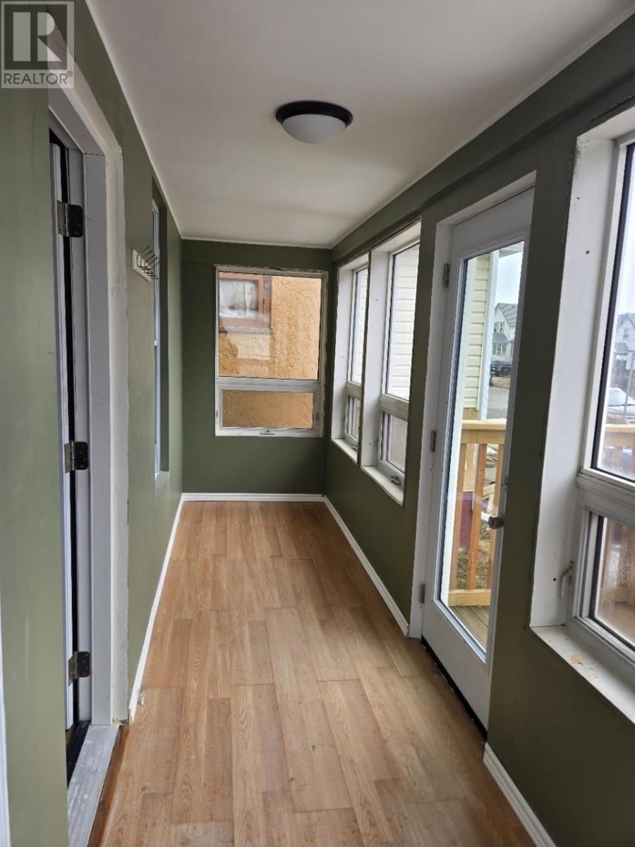 611 WILEY ST Image 24