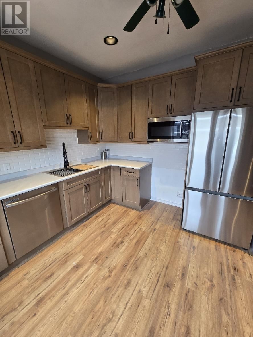 611 WILEY ST Image 7