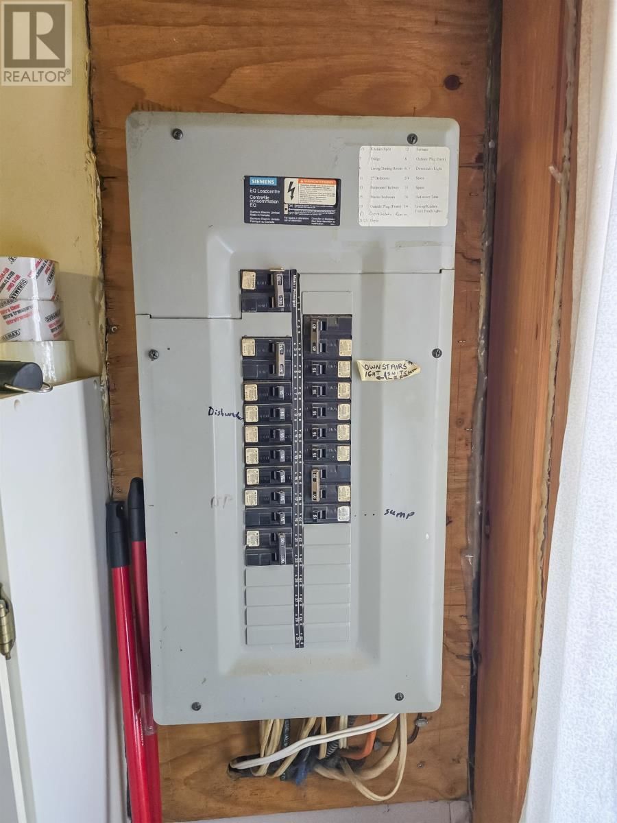 118 SELKIRK ST Image 30