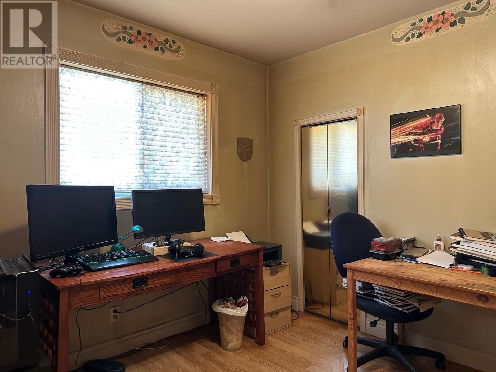 206 SHUNIAH ST Image 15