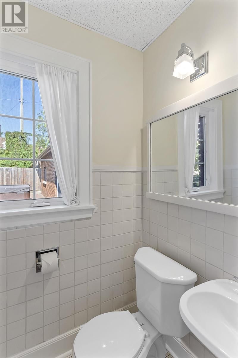 144 HIGH ST Image 16