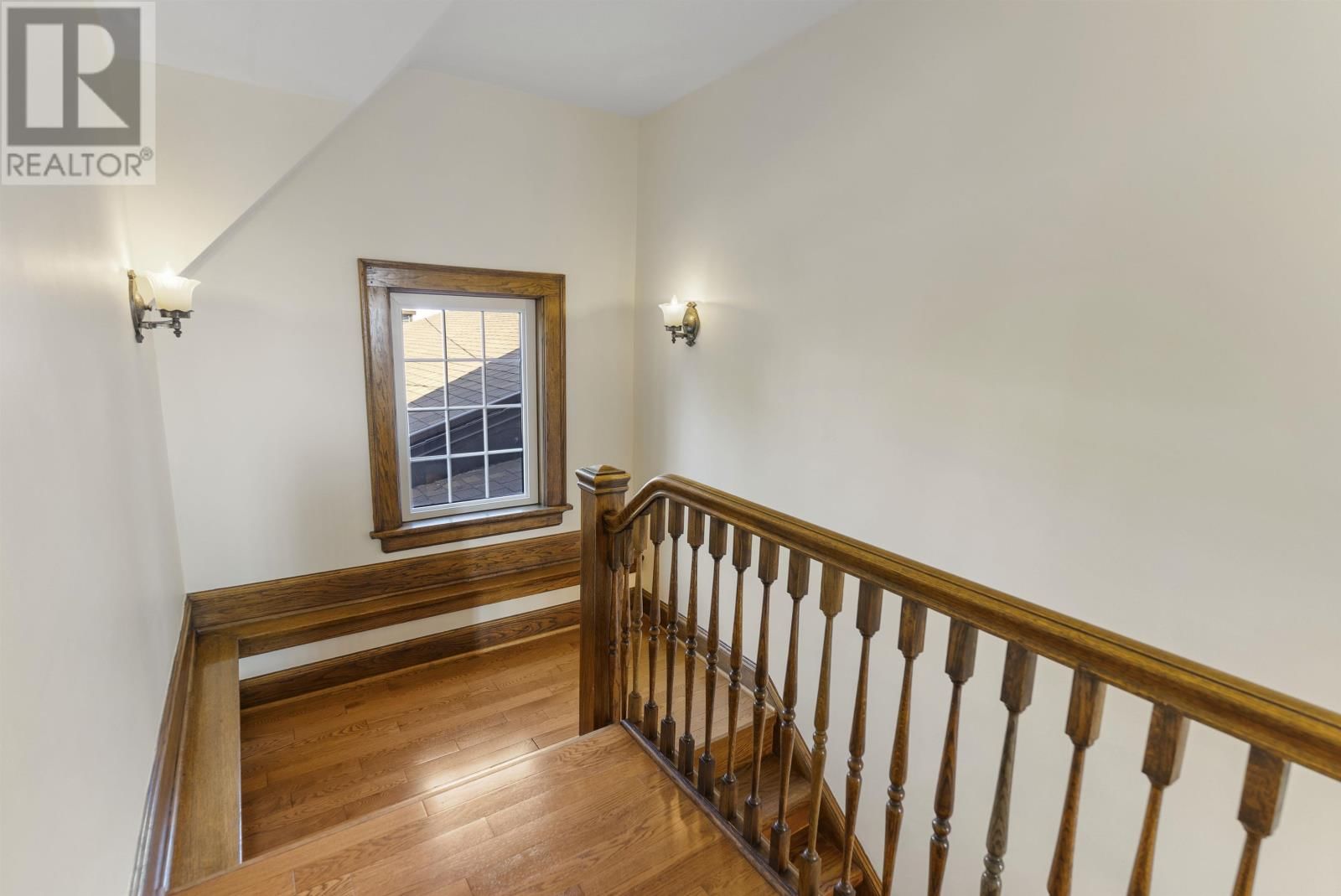 144 HIGH ST Image 23