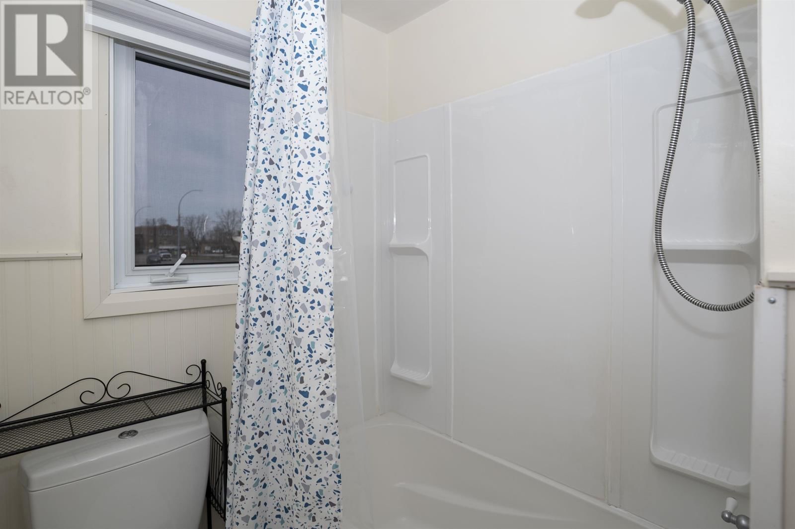 1309 FORD ST Image 23