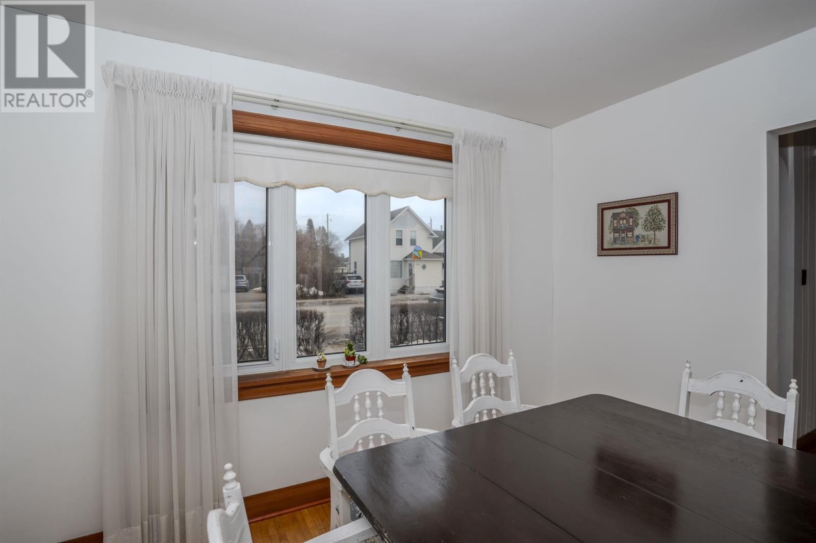 1309 FORD ST Image 9