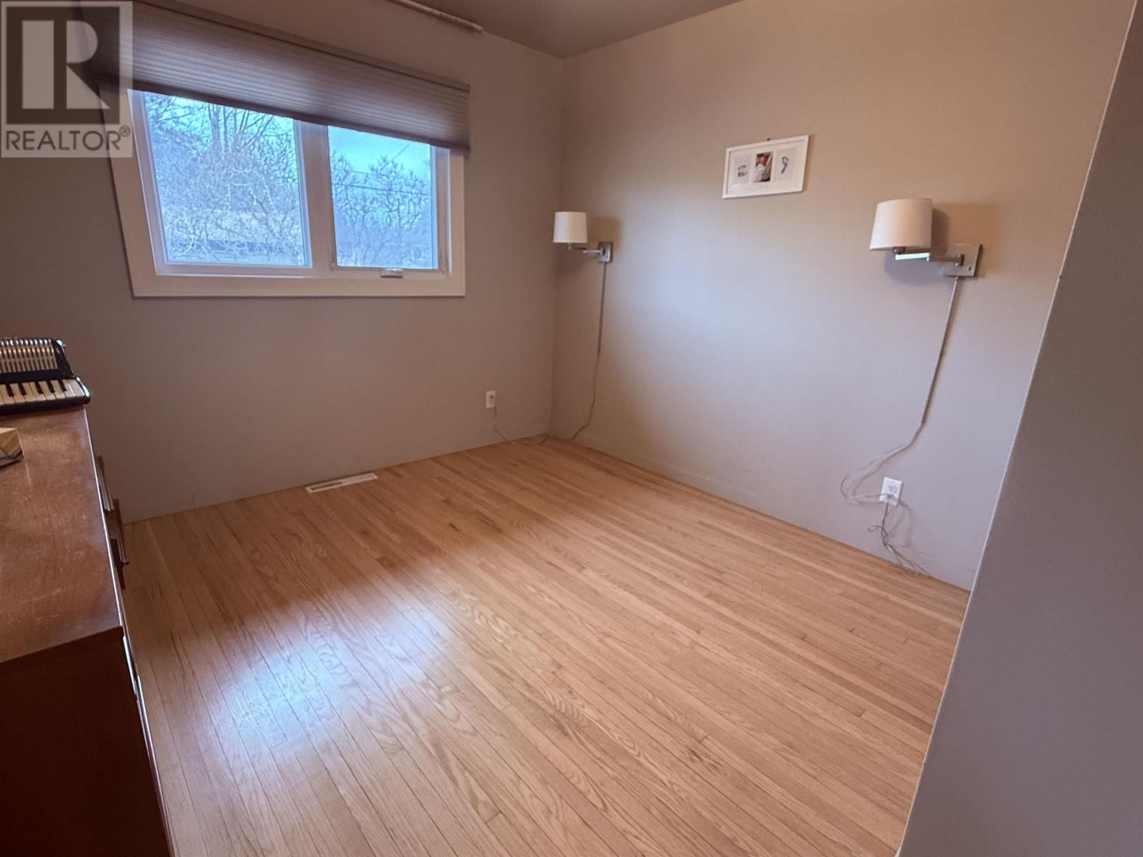 2214 ARTHUR ST Image 15